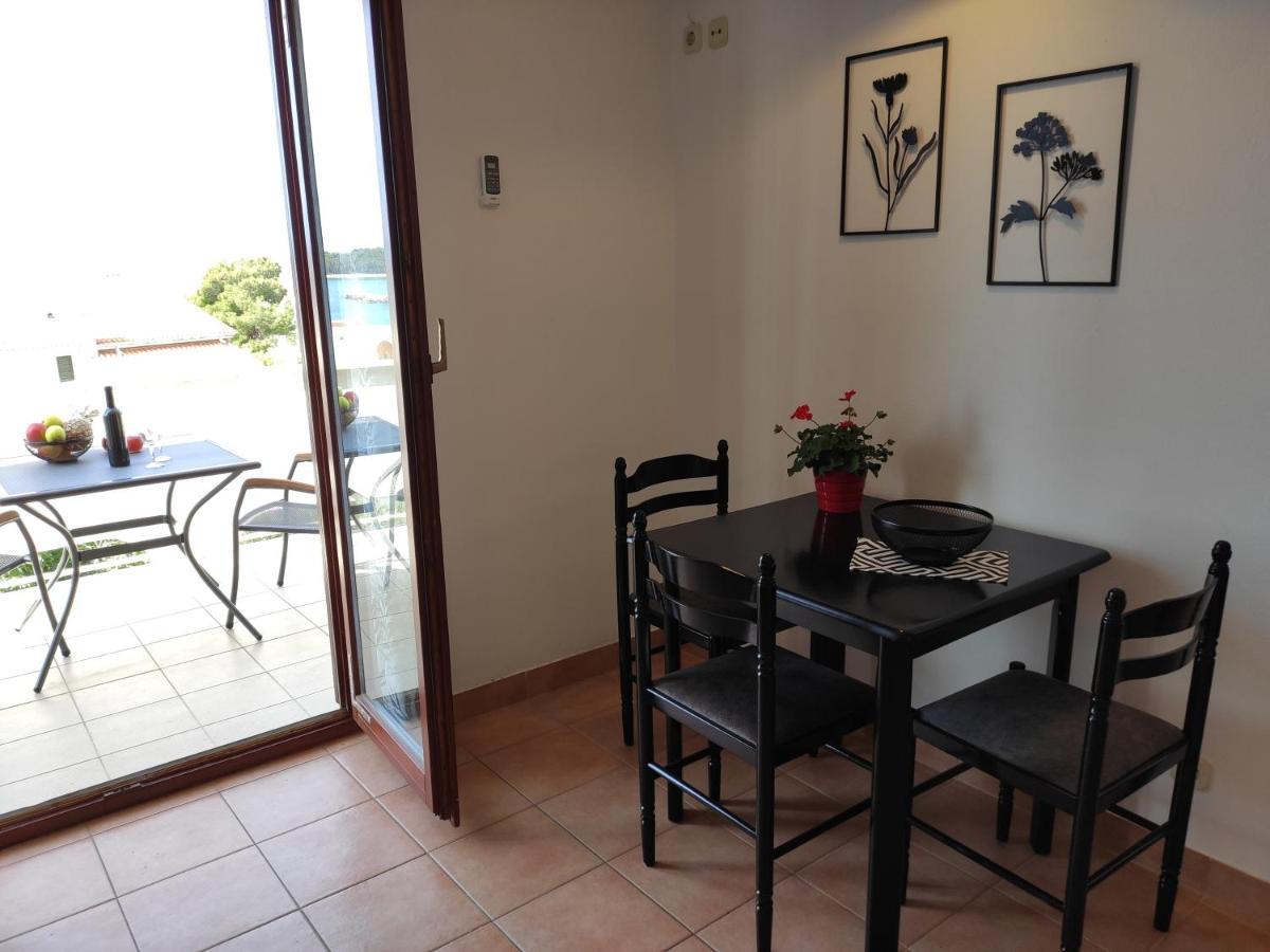Apartments With A Parking Space Novalja, Pag - 6552 Extérieur photo